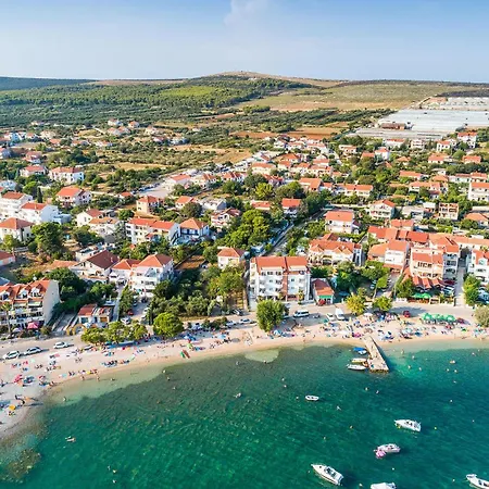 Lejlighed 2 Bedroom Beautiful In *